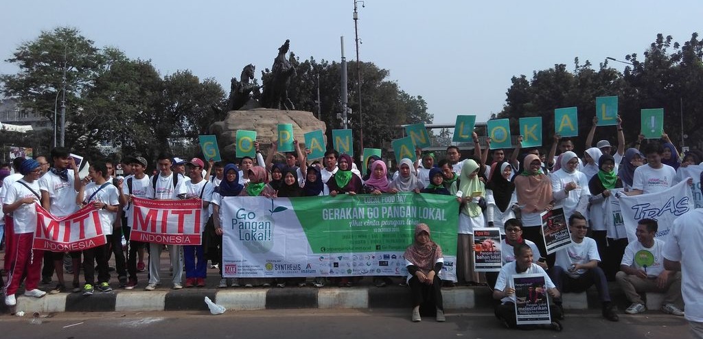 Foto Bersama Kampanye Go Pangan Lokal 2015