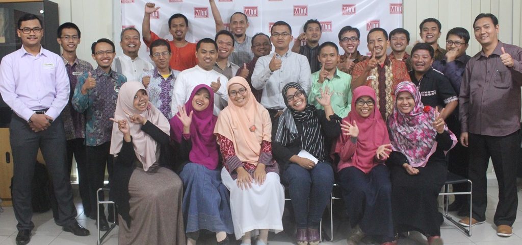 Foto Bersama Peserta Workshop MITI